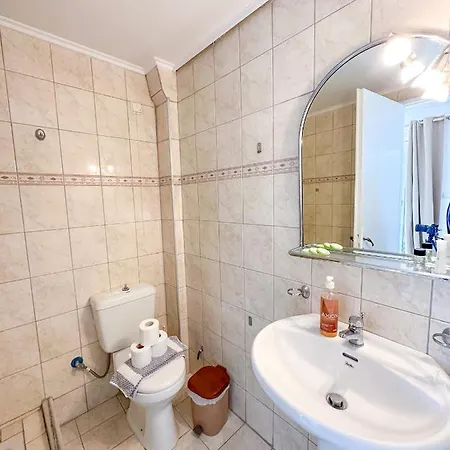 Alexandros B 호텔 니키아나