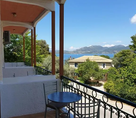 Alexandros B Hotel Nikiana