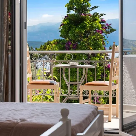 Hotell Alexandros B 2*